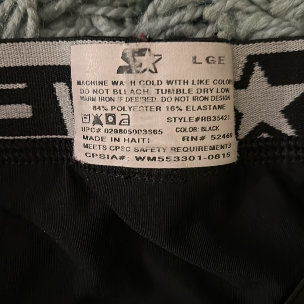 BOYS LEGGINGS SIZE LARGE - Picture 2 of 2